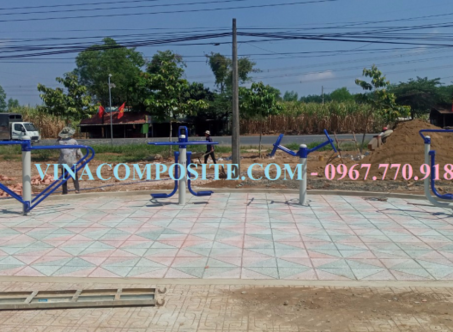 Dụng cụ thể thao ngoài trời