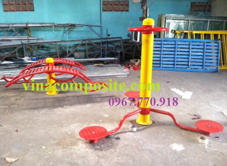 Thiết bị dụng cụ tập ngoài trời